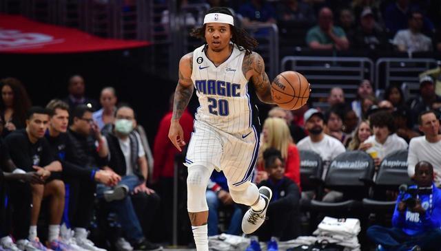 乌度卡的球, 外线得分手