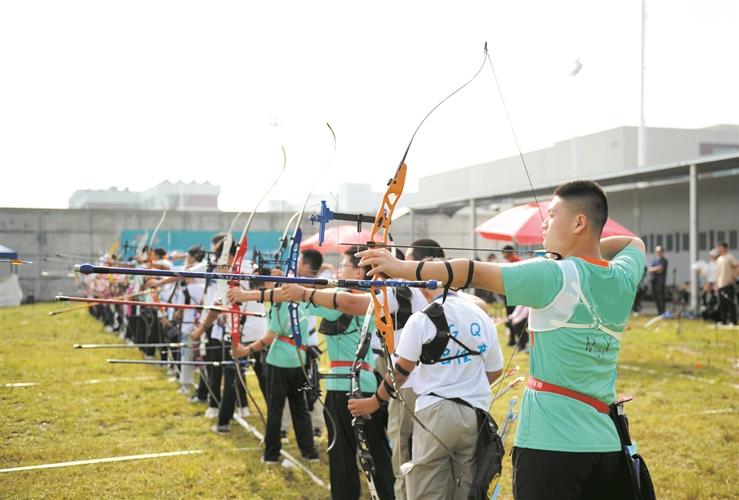 本届市运会, 凝神, 事比拼火热